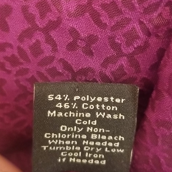 Ann Taylor Cut Out Design Button Down Blouse - Picture 8 of 8